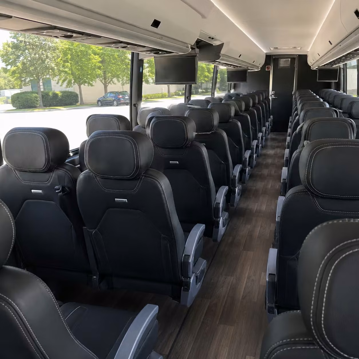burbank charter bus hero 2