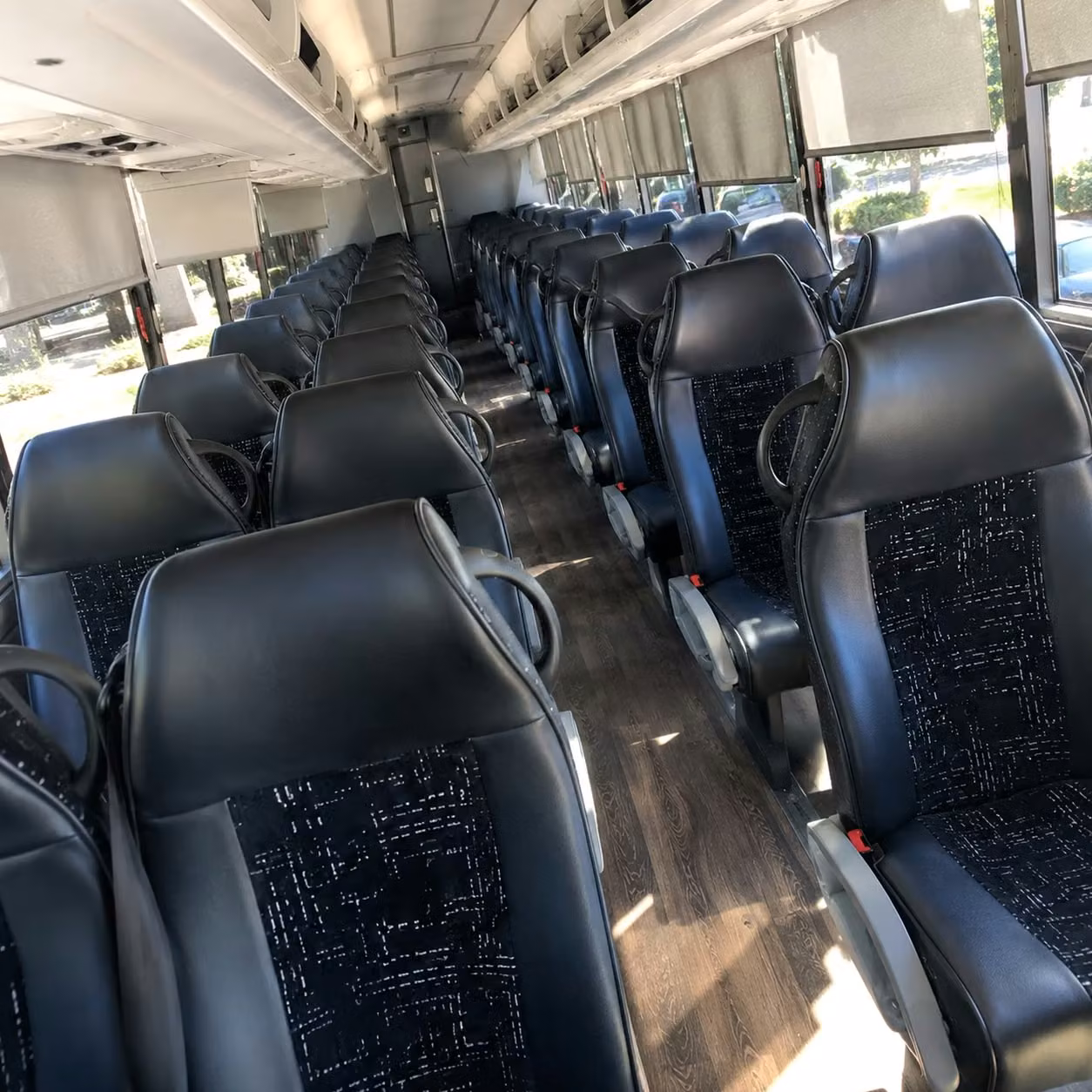 burbank charter buses for government agency shuttles and interagency events
