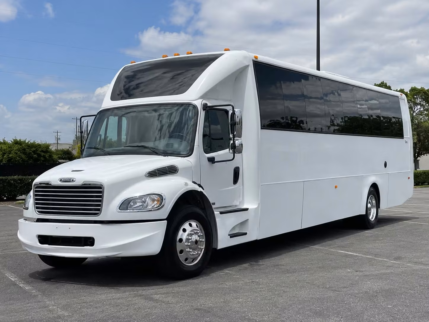 burbank party buses for private concert pre parties and after parties
