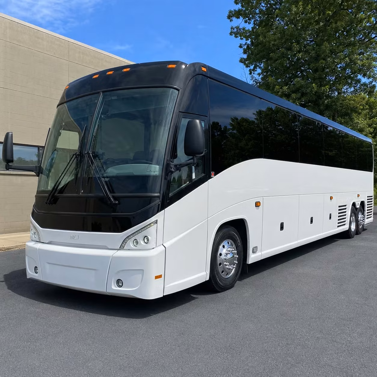 find the right long distance bus for corporate retreats sports teams and school groups departing burbank