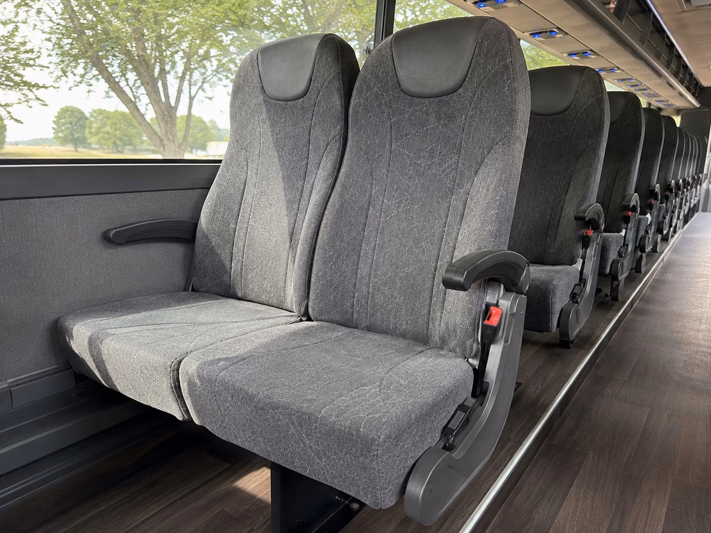how where and when you are traveling affects burbank charter bus rates
